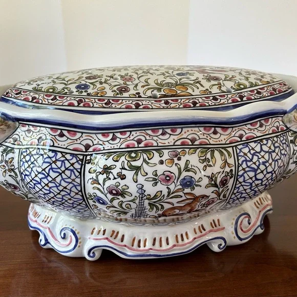 Vintage Ceramica Conimbriga 236 Hand Painted Portugal Pottery, Jardinière flower